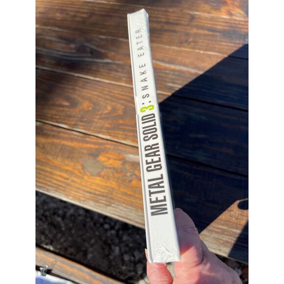 Metal Gear Solid 3: Snake Eater Limited Edition Official Strategy Guide Sealed - Picture 5 of 6